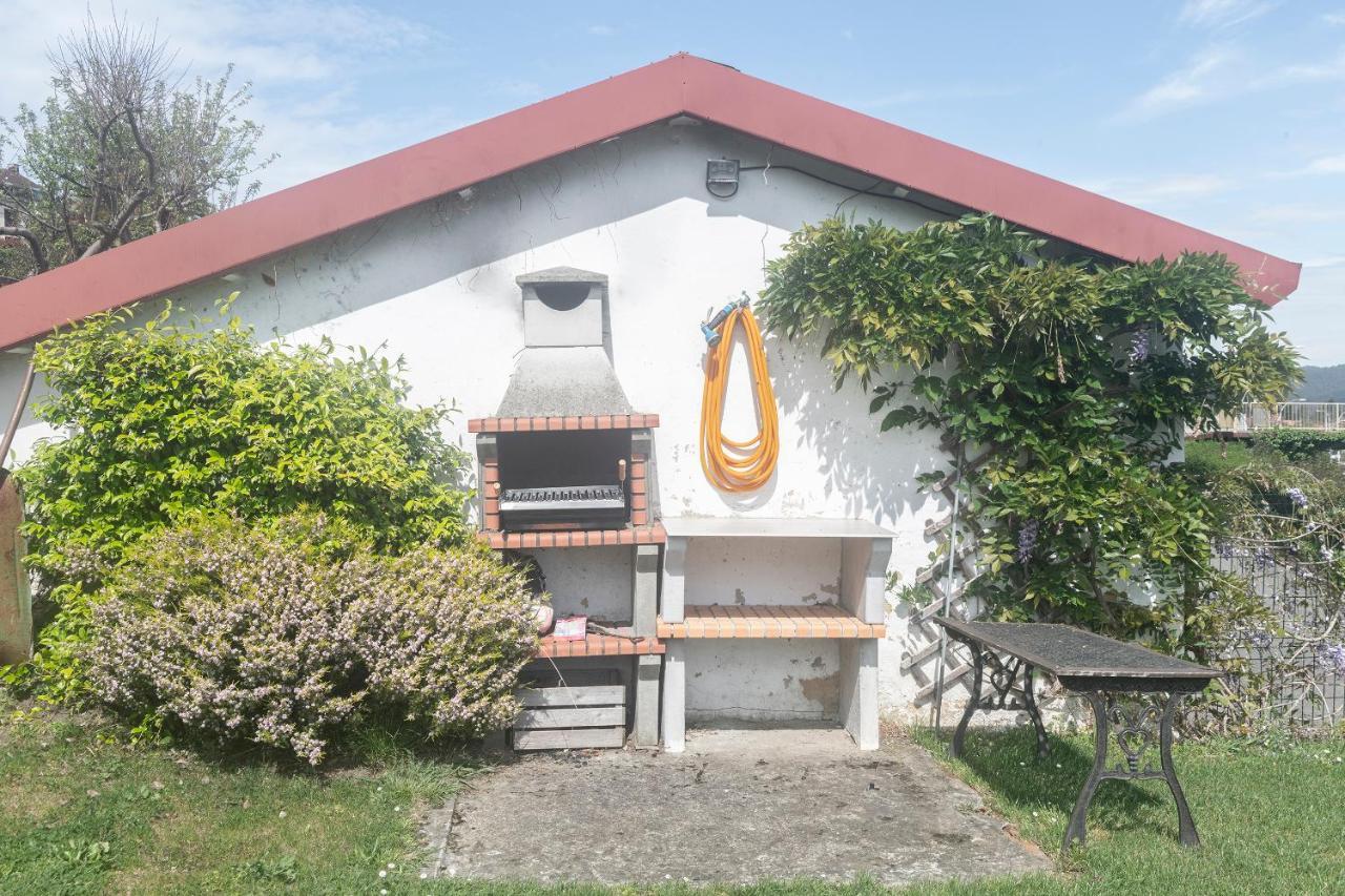 Apartamentos Turisticos La Flor Мурос-де-Налон Экстерьер фото