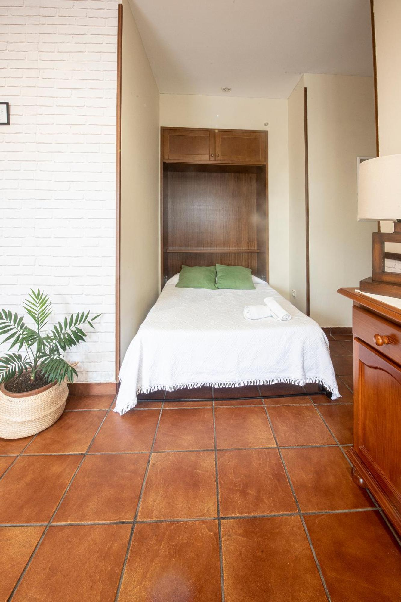 Apartamentos Turisticos La Flor Мурос-де-Налон Экстерьер фото